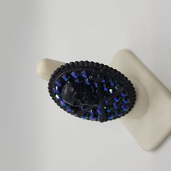 Gasoline GLAMOUR RHINESTONE skull bones charm ring - Picture 2 of 4